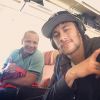 Neymar veio da Europa para o Brasil com o pai