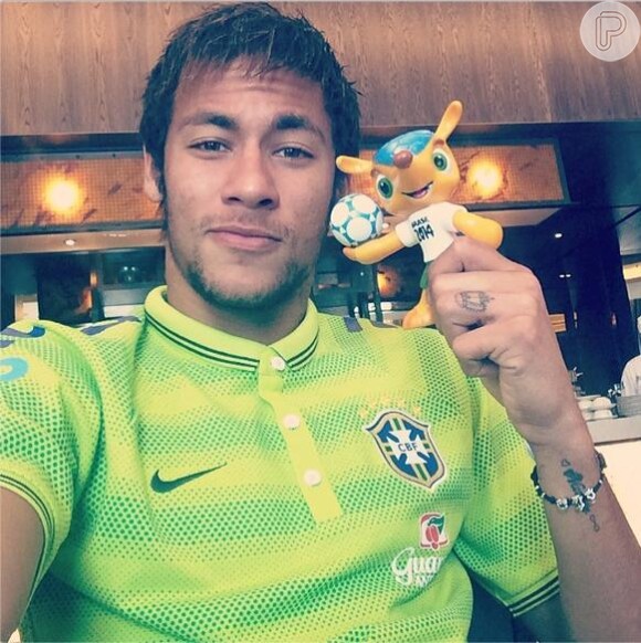 Neymar se apresentará à Seleção Brasileira apenas na semana que vem