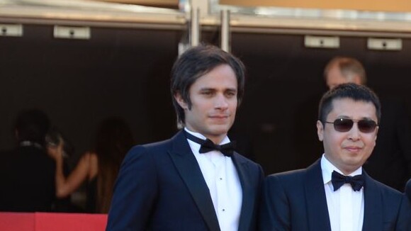 Gael García Bernal e Uma Thurman participam do encerramento de Cannes 2014