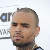 Chris Brown é libertado da prisão após 59 dias atrás das grades