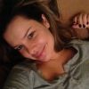 Fernanda Souza muda o visual e adota franjinha, em 17 de junho de 2014