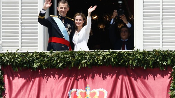Rei Felipe VI e rainha Letizia Ortis são coroados em Madri, na Espanha