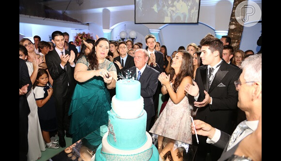 Recentemente, Lívian Aragão comemorou seus 15 anos com uma festa para 400 pessoas