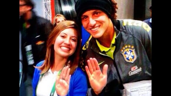 Namorando, David Luiz adere ao movimento pró-virgindade 'Eu escolhi esperar'