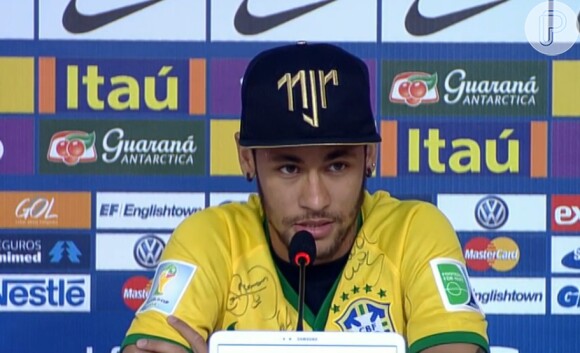 Neymar deu uma entrevista coletiva, direto da Granja, nesta quinta-feira, 10 de julho de 2014
