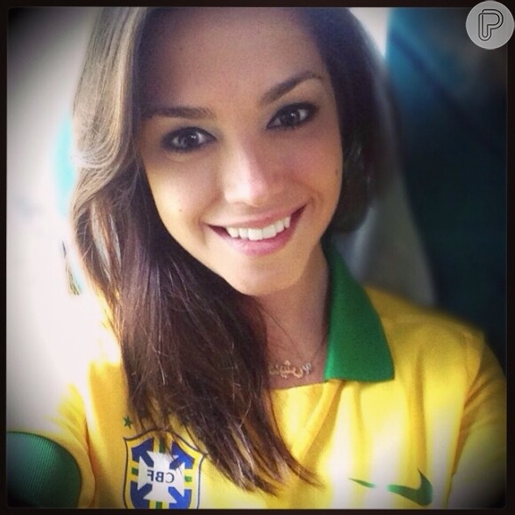 Thais Fersoza, mulher de Michel Teló, manifesta seu apoio à Seleção Brasileira: 'É hora de mostrar essa força'