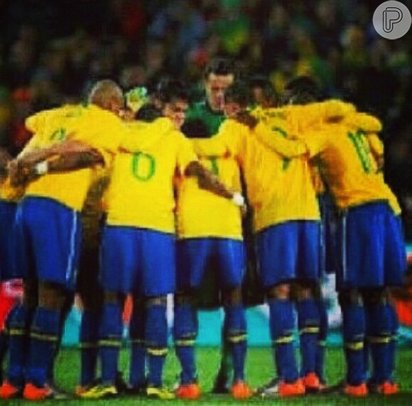 Adriane Galisteu incentiva torcida pelo Brasil. 'Vamos lá, meninos. Estamos com vocês', postou ela no Instagram