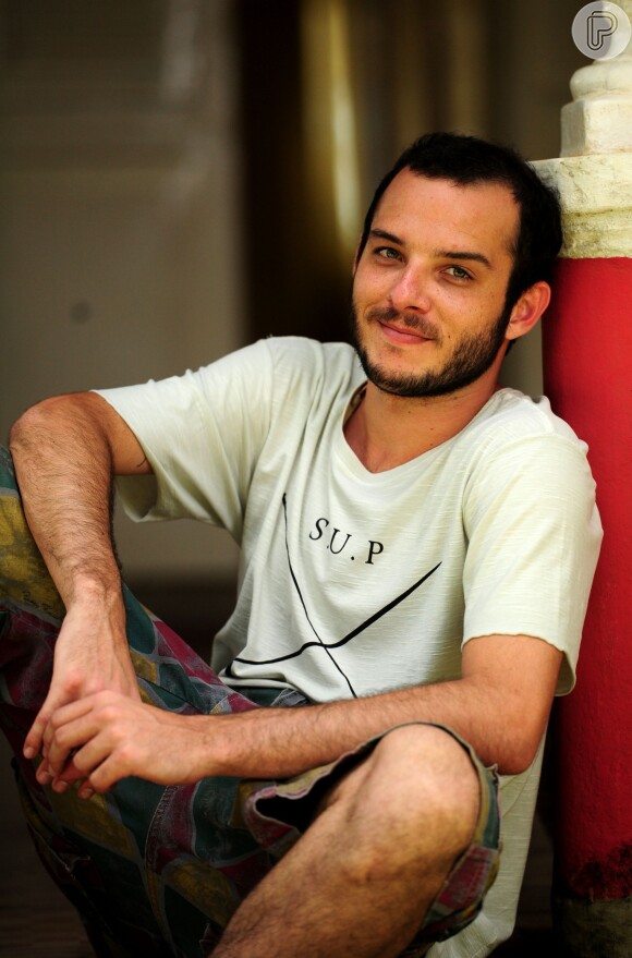 Igor (Samuel Vieira), o irmão de Manu (Chandelly Braz), é bipolar, em 'Geração Brasil'