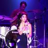 Amy Winehouse tinha uma voz grave e potente, que lembrava as grandes divas da soul music e do jazz