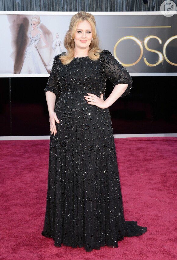 Adele ganhou processo na justiça contra paparazzo