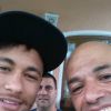 Neymar foi elogiado pela equipe do restaurante: 'Muito simpático'