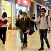 Gabriel Braga Nunes embarcou com a mulher, Isabel Nascimento, e a filha Maria, de 2 meses, no aeroporto Santos Dumont, na Zona Sul do Rio, na manhã desta quarta-feira, 13 de agosto de 2014