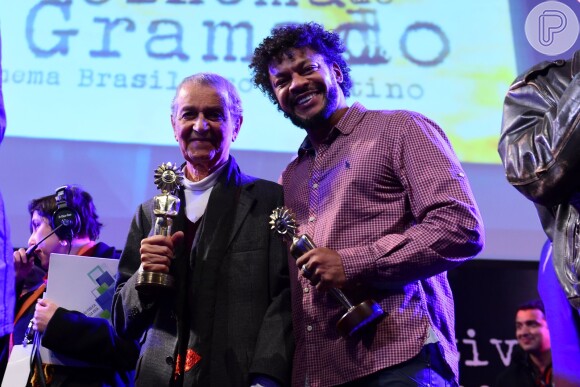 Cerimônia de premiação aconteceu no último dia do Festival de Cinema de Gramado, neste sábado, 16 de agosto de 2014