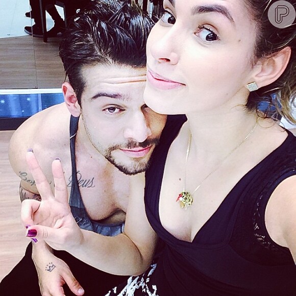 Lucas Lucco publica foto com a bailarina Ana Paula Guedes em seu Instagram