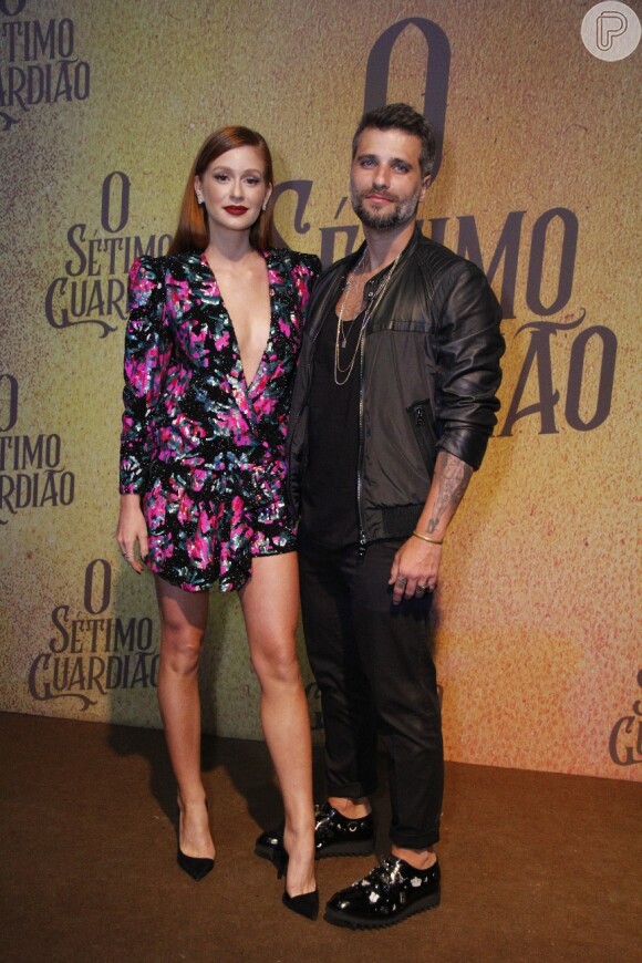 Marina Ruy Barbosa posou com Bruno Gagliasso na festa de lançamento da novela 'O Sétimo Guardião'