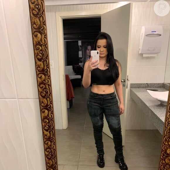 Maraisa exibiu a barriga sequinha em uma foto publicada no Instagram, nesta sexta-feira, 9 de novembro de 2018