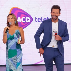 Patricia Abravanel deu uma de cupido com Henri Castelli no Teleton 2018