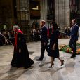  Meghan Markle, Kate Middleton e os príncipes Harry e William circularam juntos pela Abadia de Westminster 
