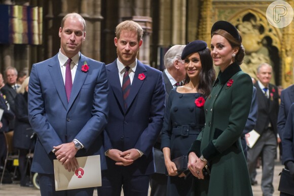 Meghan Markle, Kate Middleton e os príncipes Harry e William participaram neste domingo, 11 de novembro de 2018, de um evento em Londres