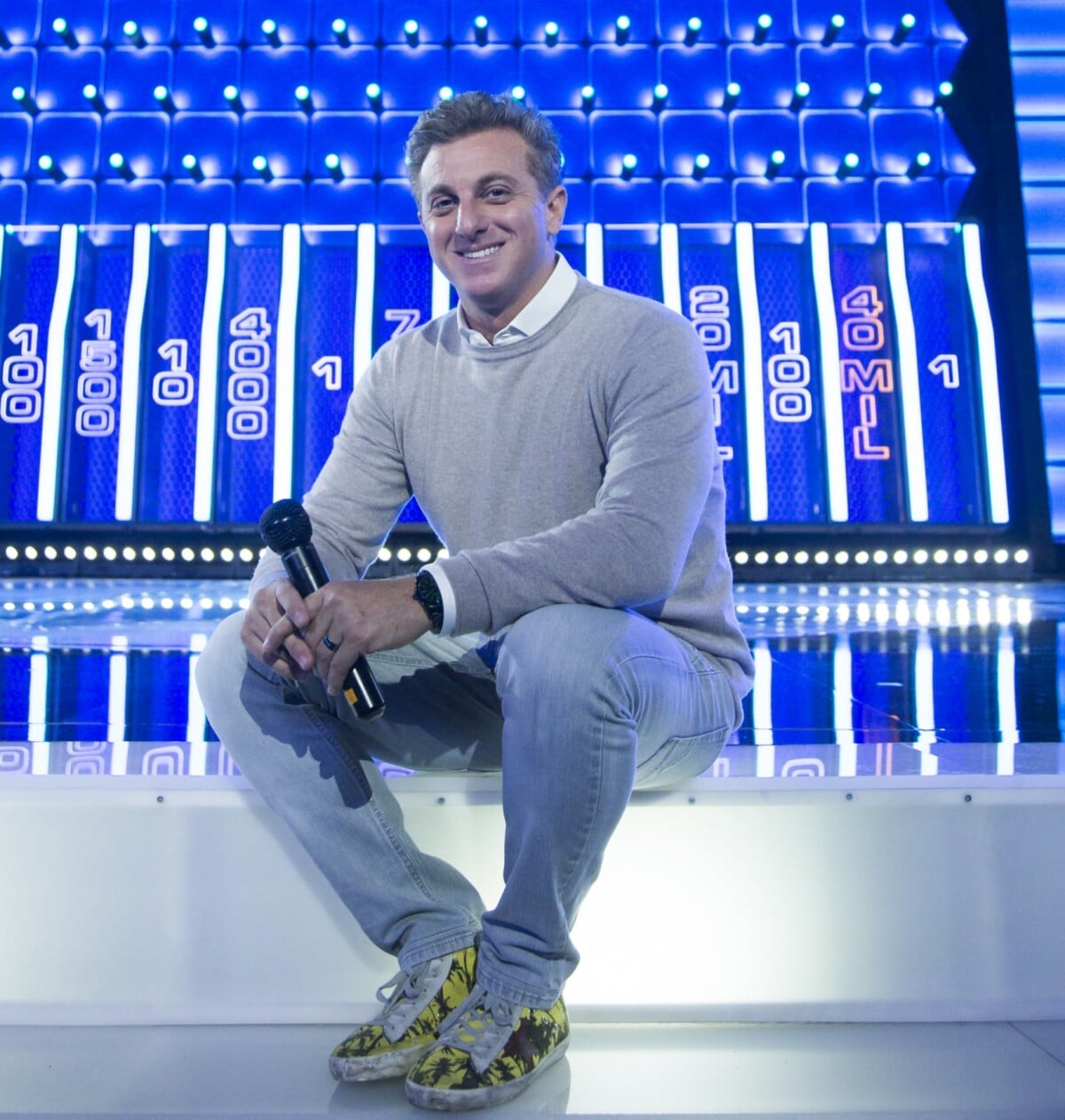 Foto: Aos 47 anos, Luciano Huck comanda há 18 anos o 'Caldeirão' e é ...