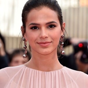 Bruna Marquezine ainda não tem data para retornar ao trabalho na TV