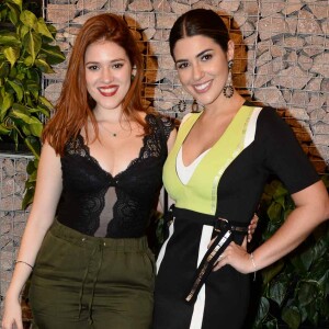 Ana Clara Lima e Vivian Amorim prestigiaram pocket show de Ivete Sangalo