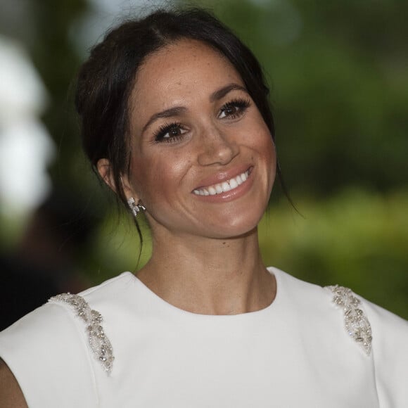 Meghan Markle sobe em ranking de celebs mais influentes na moda. Confira lista em matéria publicada nesta sexta-feira, dia 23 de novembro de 2018