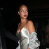 Dona de uma marca de lingerie, Rihanna ficou no 9º lugar no ranking de famosas mais influentes no mundo fashion