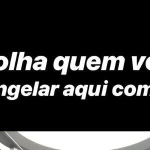 Túlio Gadêlha faz selfie com Fátima Bernardes em viagem