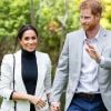 Príncipe Harry quer que o filho com Meghan Markle cresça longe do 'aquário' da família real