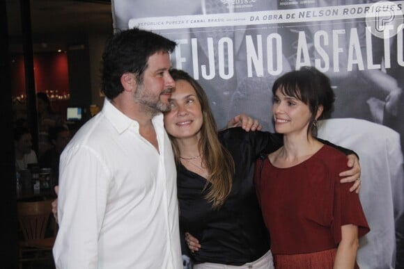 Murilo Benício, Adriana Esteves e Débora Falabella se reencontraram seis anos após o fim da novela 'Avenida Brasil'