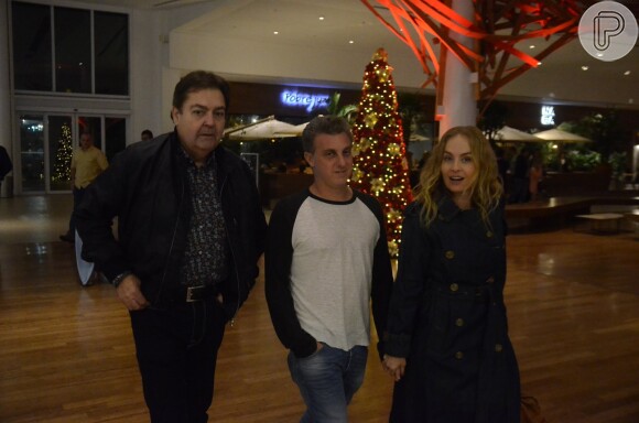 Faustão, Luciano Huck e Angélica circularam por um shopping do Rio na noite de sábado, 8 de dezembro de 2018