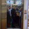 Faustão, Luciano Huck e Angélica divertiram os outros ocupantes do elevador, que caíram na gargalhada ao vê-los juntos