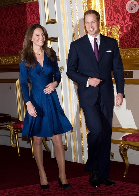 Kate Middleton vestiu Issa para seu noivado com o príncipe Willians, em 2010