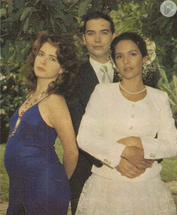 Em 1990, a atriz estreou na TV na novela 'Barriga de Aluguel'