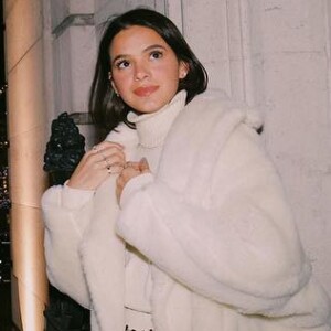 Bruna Marquezine está em Londres, na Inglaterra