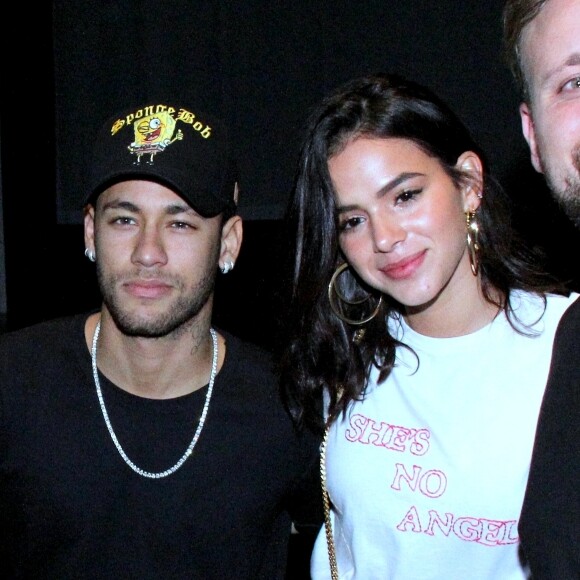 'Estamos terminados e a gente não tem planos de voltar', disse Bruna Marquezine