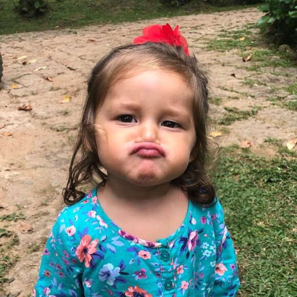 Bruno Gissoni destacou a liberdade na educação da filha, Madalena, em postagem