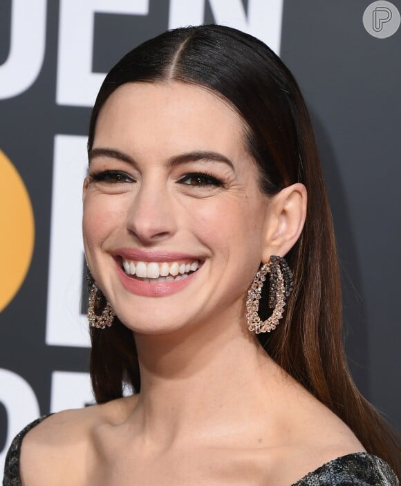 Anne Hathaway: beleza natural