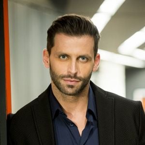 Henri Castelli fará parte do elenco maduro de 'Malhação: Toda Forma de Amar' e será o par romântico de Mariana Santos.