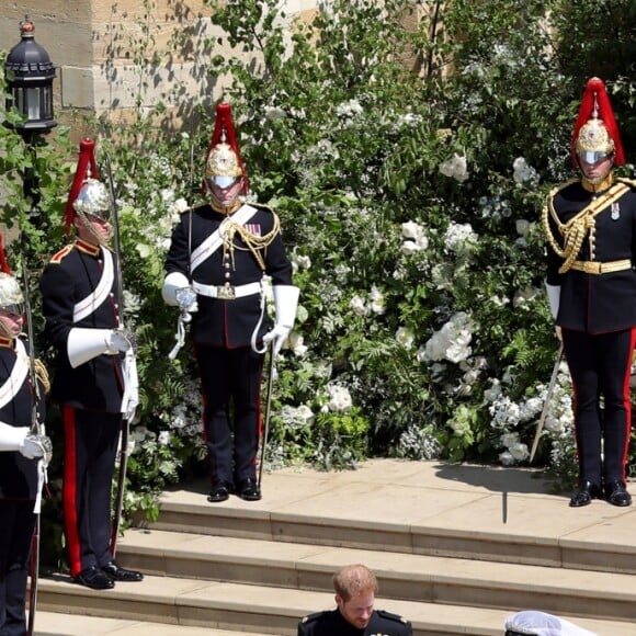 O vestido de noiva de Meghan Markle foi a primeira peça da Givenchy que ela usou ao entrar para a realeza