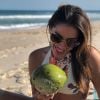 Anitta costuma inspirar fãs com looks beachwear