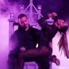 Anitta faz nova performance sensual com J Balvin em premiação internacional