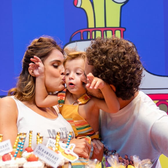 Rafa Brites e Felipe Andreoli festejaram o segundo aniversário do filho, Rocco, neste domingo, 10 de fevereiro de 2019