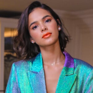 Bruna Marquezine afastou cobrança para colocar silicone: 'Você nunca vai agradar todo mundo. Se a pessoa discorda de algo, ela vai te ofender, vai tentar te machucar... O que me preocupa é: onde isso vai parar?'