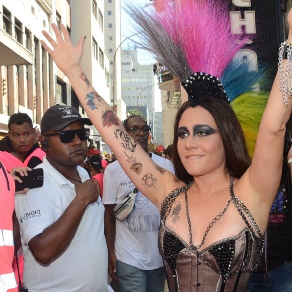 Alessandra Negrini é a rainha do Baixo Augusta