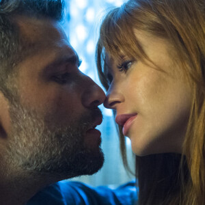 Noiva de Júnior (José Loreto), Luz (Marina Ruy Barbosa) volta a beijar o ex Gabriel (Bruno Gagliasso) nos próximos capítulos da novela 'O Sétimo Guardião'