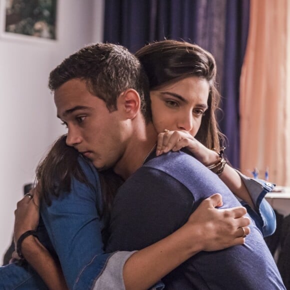 Dois dos protagonistas de 'Malhação', Rayssa Bratillieri e André Luiz Franchbach eram amigos antes de o romance começar