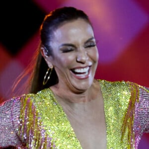 Ivete Sangalo vai encarar maratona no carnaval em sua volta à folia. Cantora vai puxar o Bloco Coruja, em Salvador, três dias seguidos