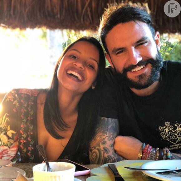 Namorado de Gleici Damasceno, Wagner Santiago surpreendeeu ex-BBB em aniversário nesta terça-feira, 26 de fevereiro de 2019